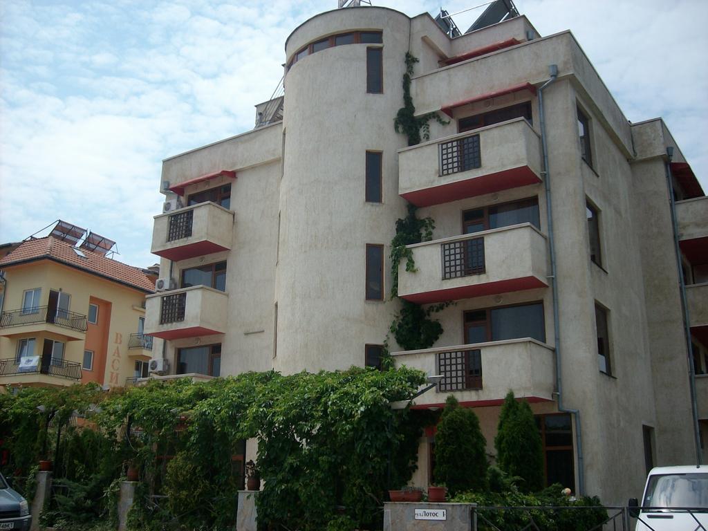 Hotel Neven Primorsko Eksteriør billede
